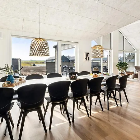 Holiday home 5 Star In *