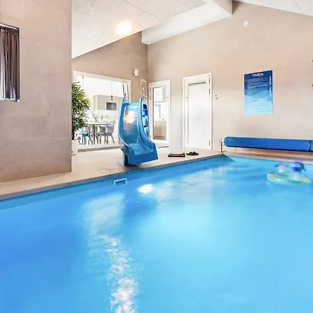 Holiday home 5 Star In *