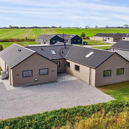 Holiday home 5 Star In